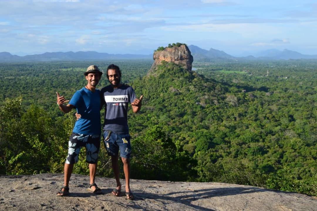 Sigiriya Rastha Hostel Exterior photo